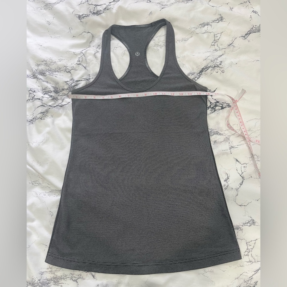 Lululemon Racerback 🩶 Tank - Picture 2 of 5
